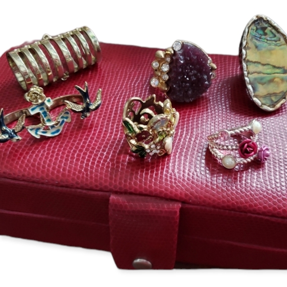 Rings- Lot or 6 size 6/7 - Picture 1 of 10